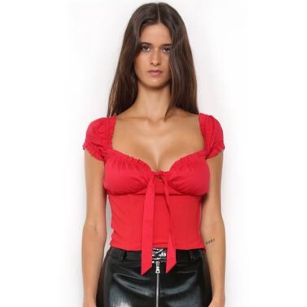 Iamgia red naomi top NWOT